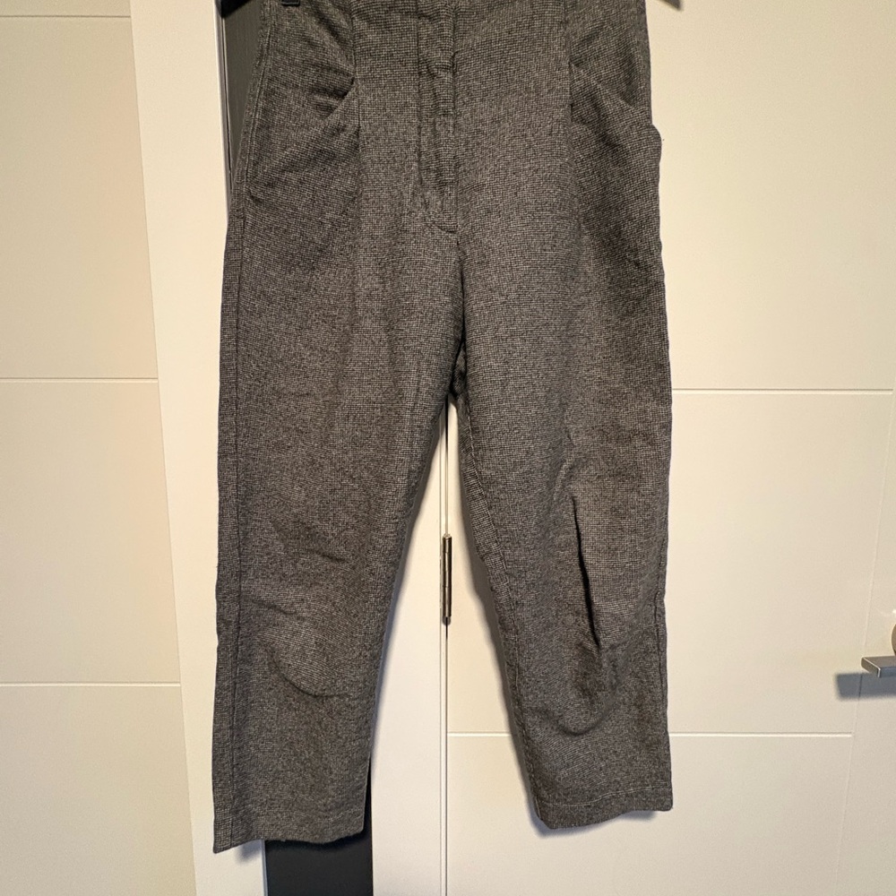Aritzia dress Pants